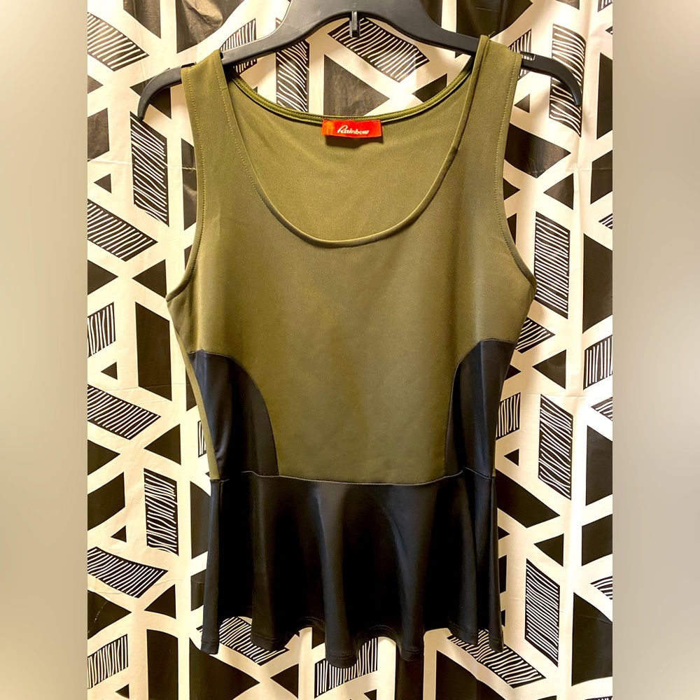 Olive green & faux leather plenum top size L